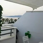La Ballenita De Tarifa